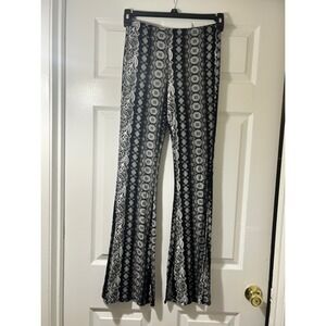 Better Be Womens Black White Medallion Floral Flare Leg Pants Small PC1333